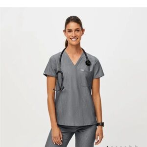 Women’s Figs Scrub Top